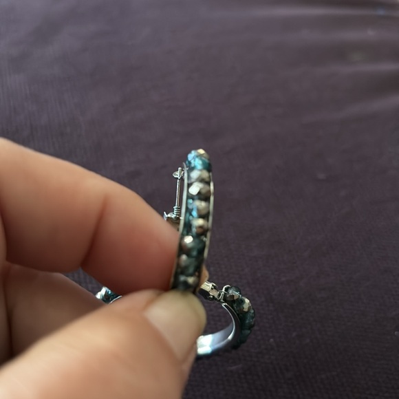 Hoop earrings - Picture 2 of 4